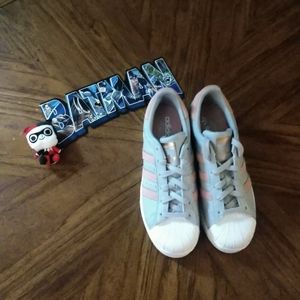 NWOT Adidas Superstar